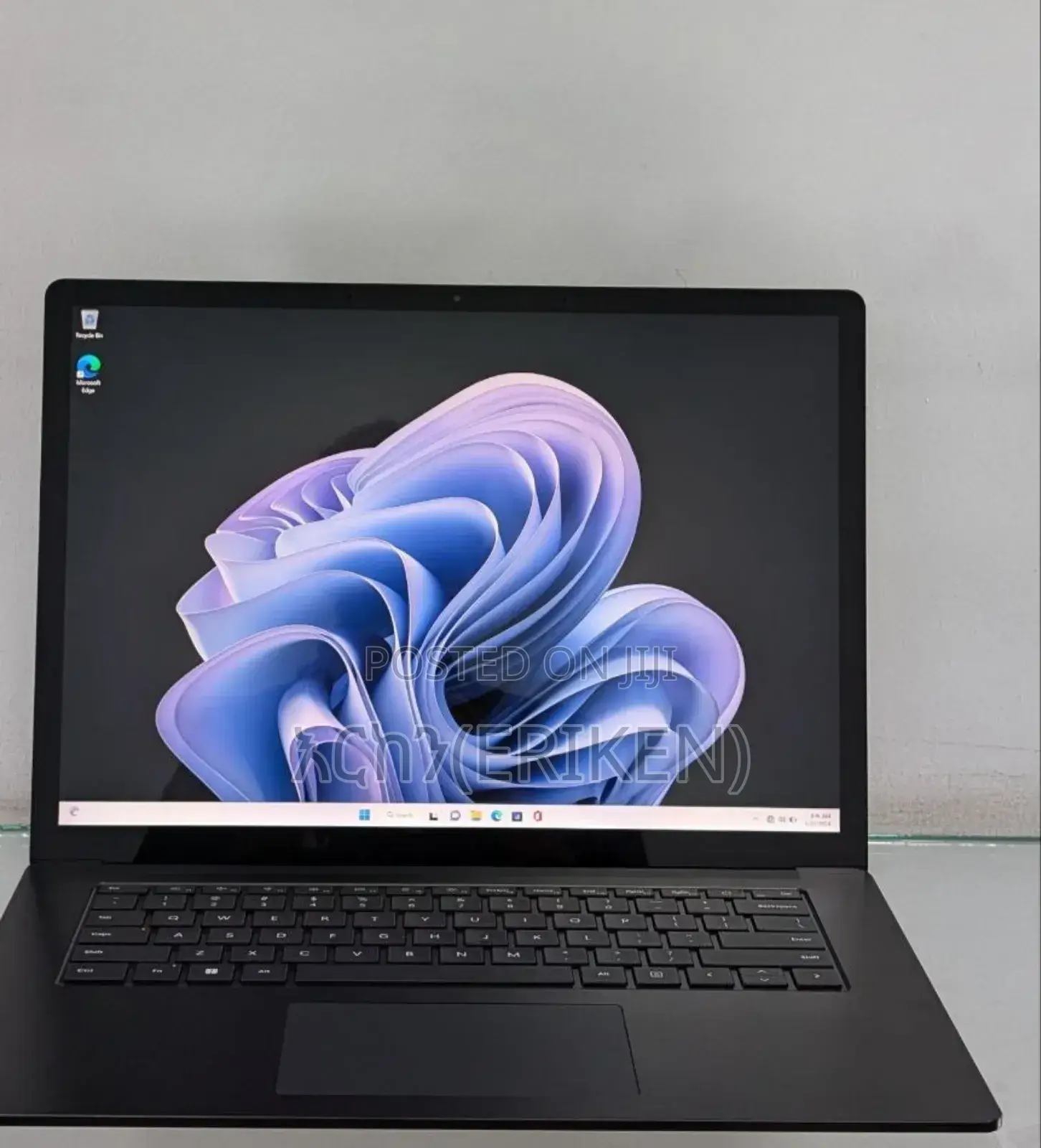 New Laptop Microsoft Surface 16GB Intel Core I7 SSD 256GB