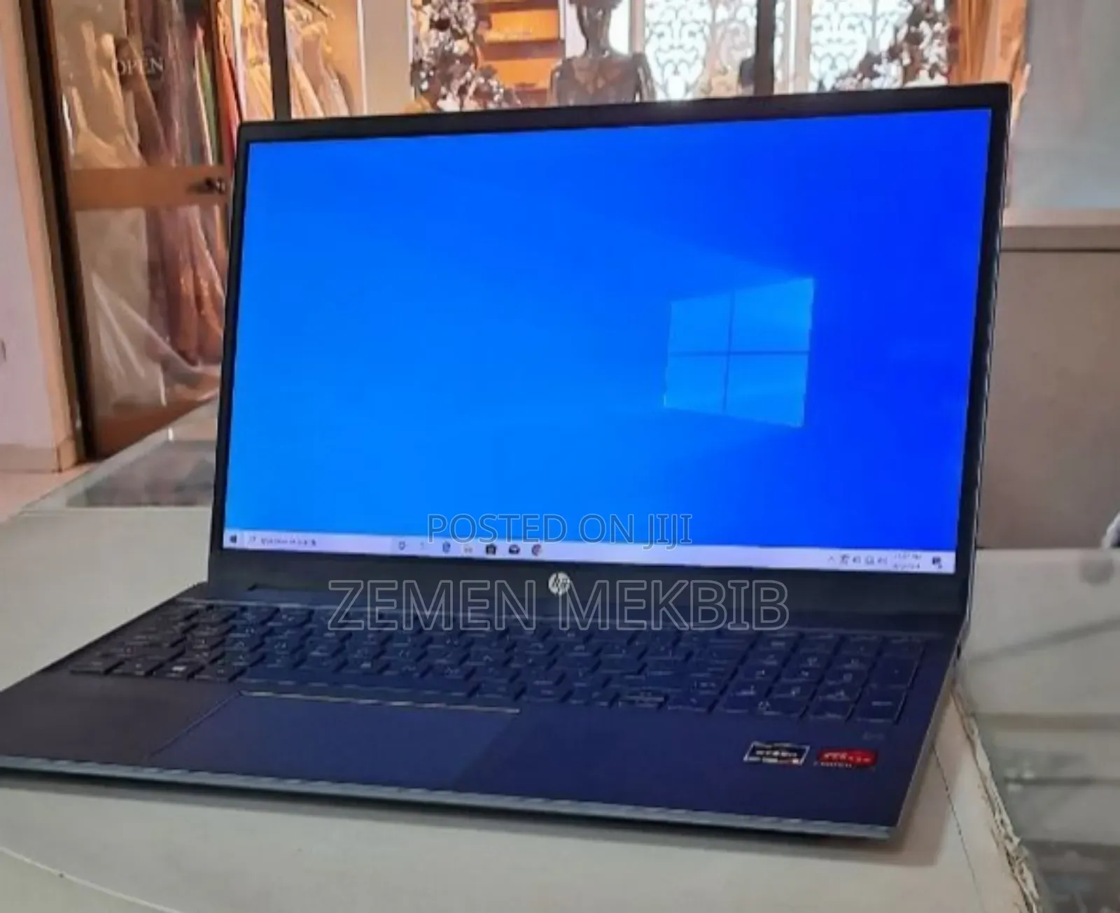 New Laptop HP EliteBook 840 8GB AMD Ryzen 5 SSD 512GB
