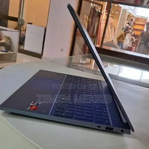 New Laptop HP EliteBook 840 8GB AMD Ryzen 5 SSD 512GB