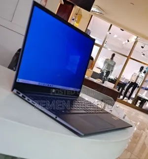 New Laptop HP EliteBook 840 8GB AMD Ryzen 5 SSD 512GB