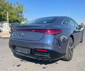 Mercedes-Benz EQE 2023 Matt Black