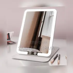 Photo - Led Cosmetic Makeup Mirror