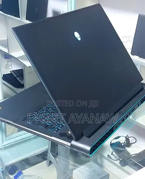 New Laptop Dell Alienware M18X R2 32GB AMD Ryzen 9 SSD 1T