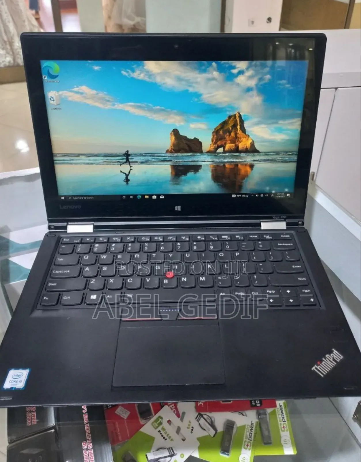 New Laptop Lenovo ThinkPad Yoga 8GB Intel Core I5 SSD 512GB