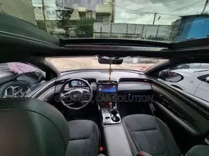 Hyundai Tucson 2022 Beige