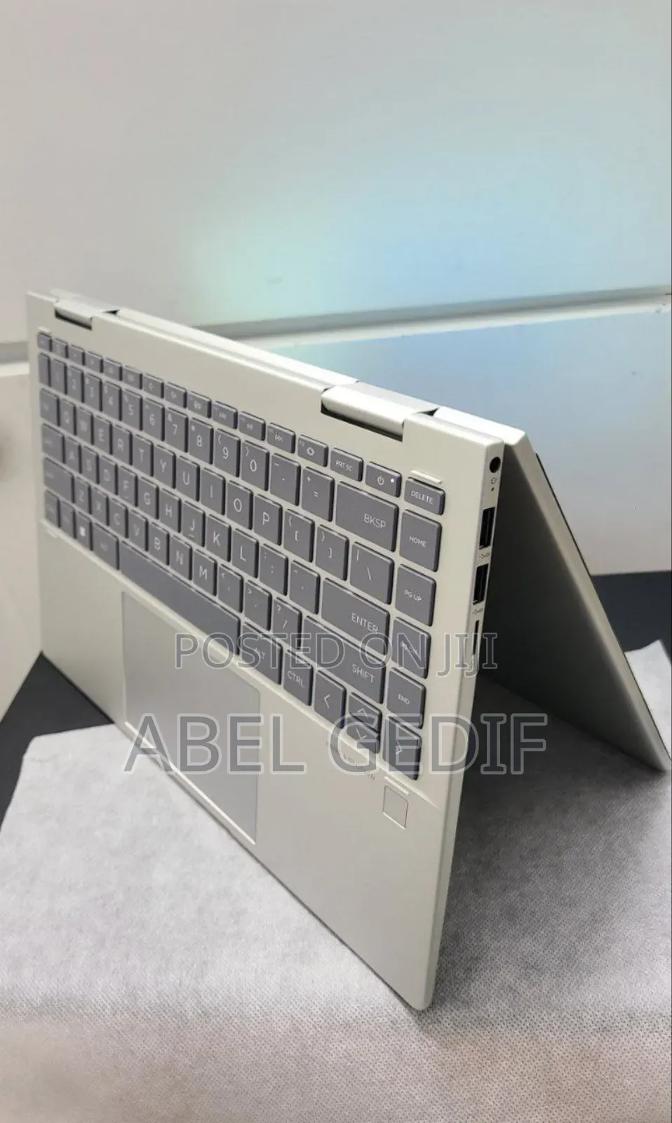 New Laptop HP Envy X360 8GB Intel Core I5 SSD 512GB