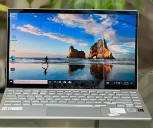 New Laptop HP 8GB Intel Core I5 SSD 1T