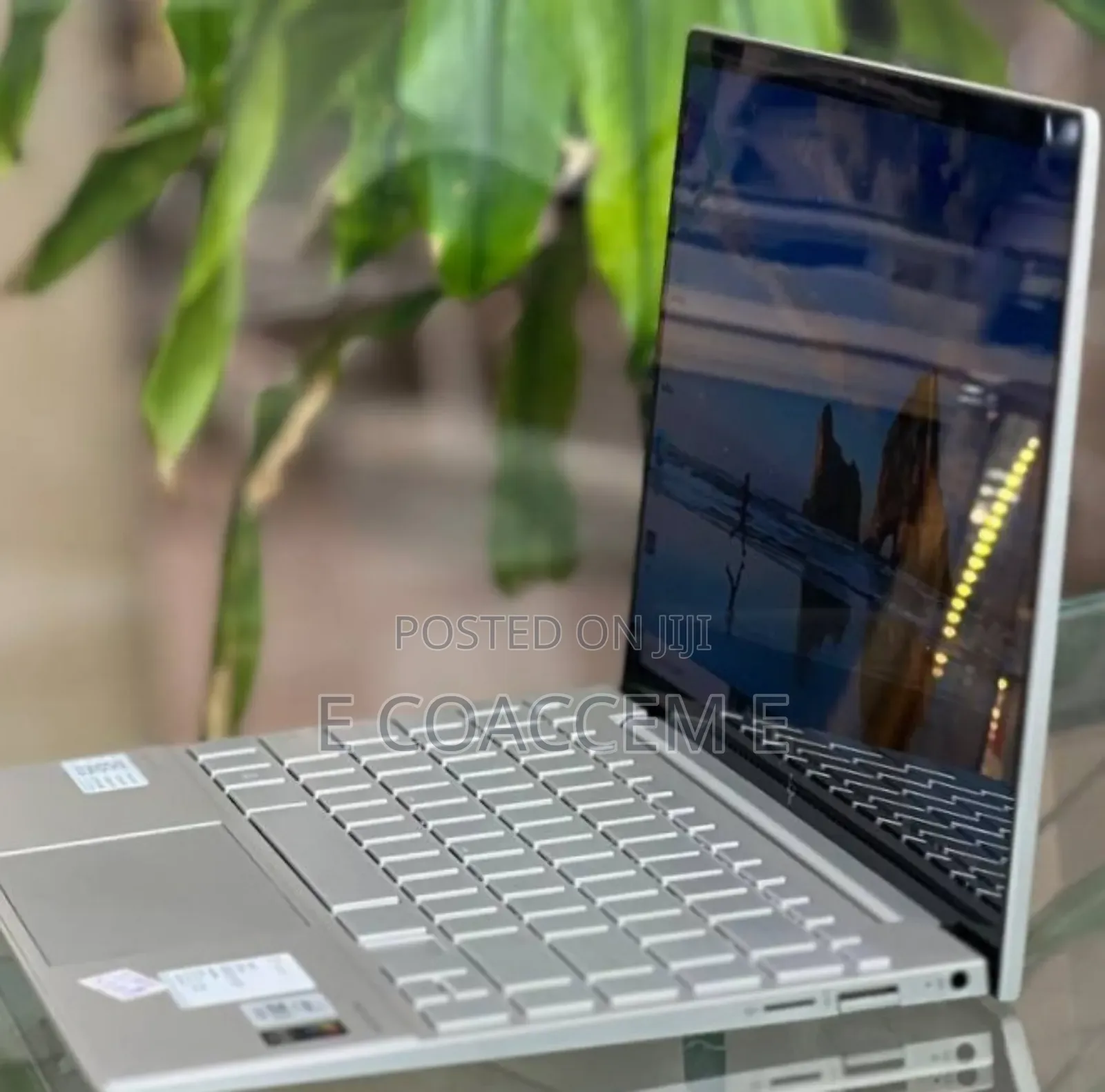 New Laptop HP 8GB Intel Core I5 SSD 1T