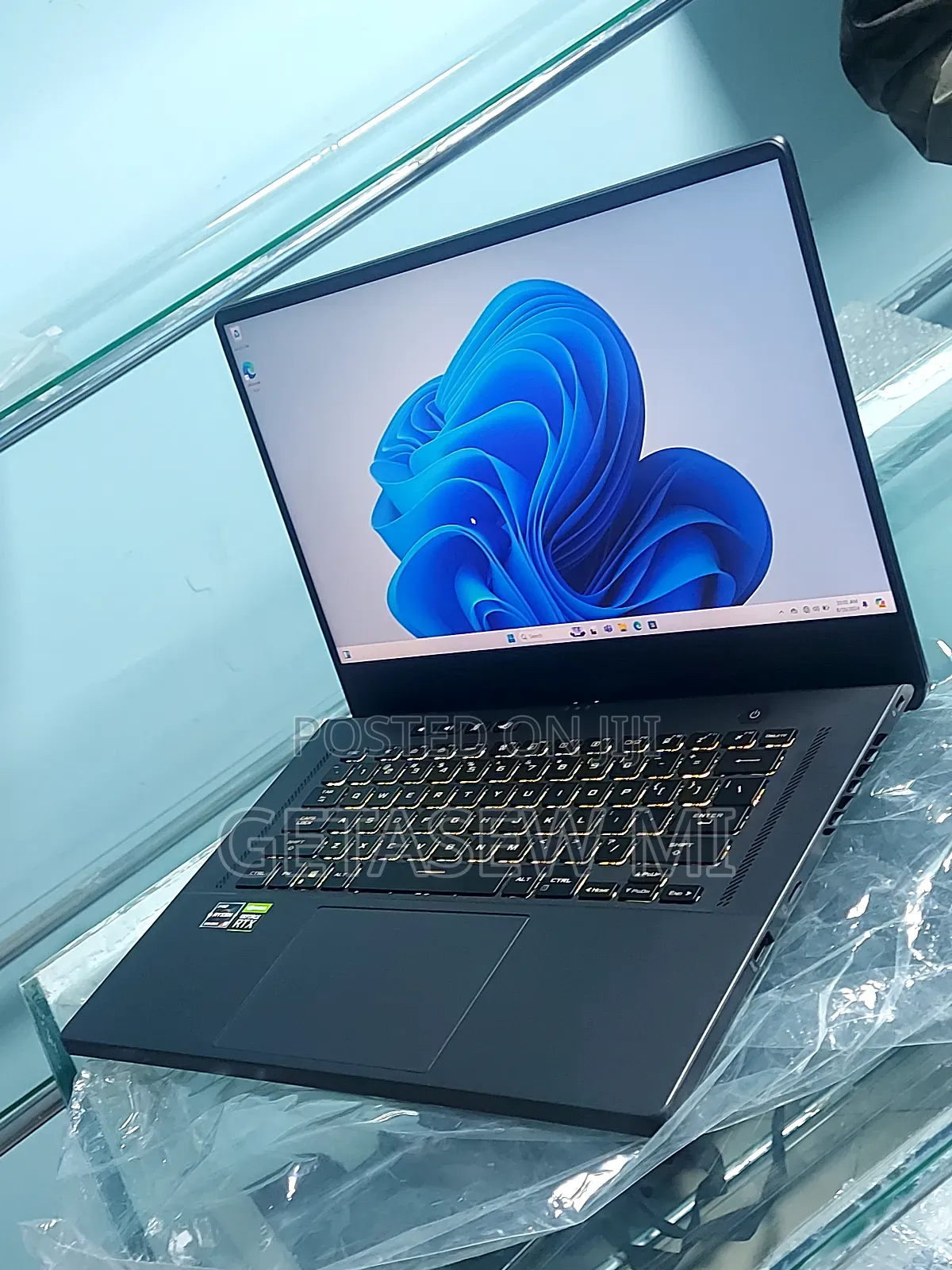 New Laptop Asus ROG Zephyrus G15 16GB Intel Core I7 SSD 512GB