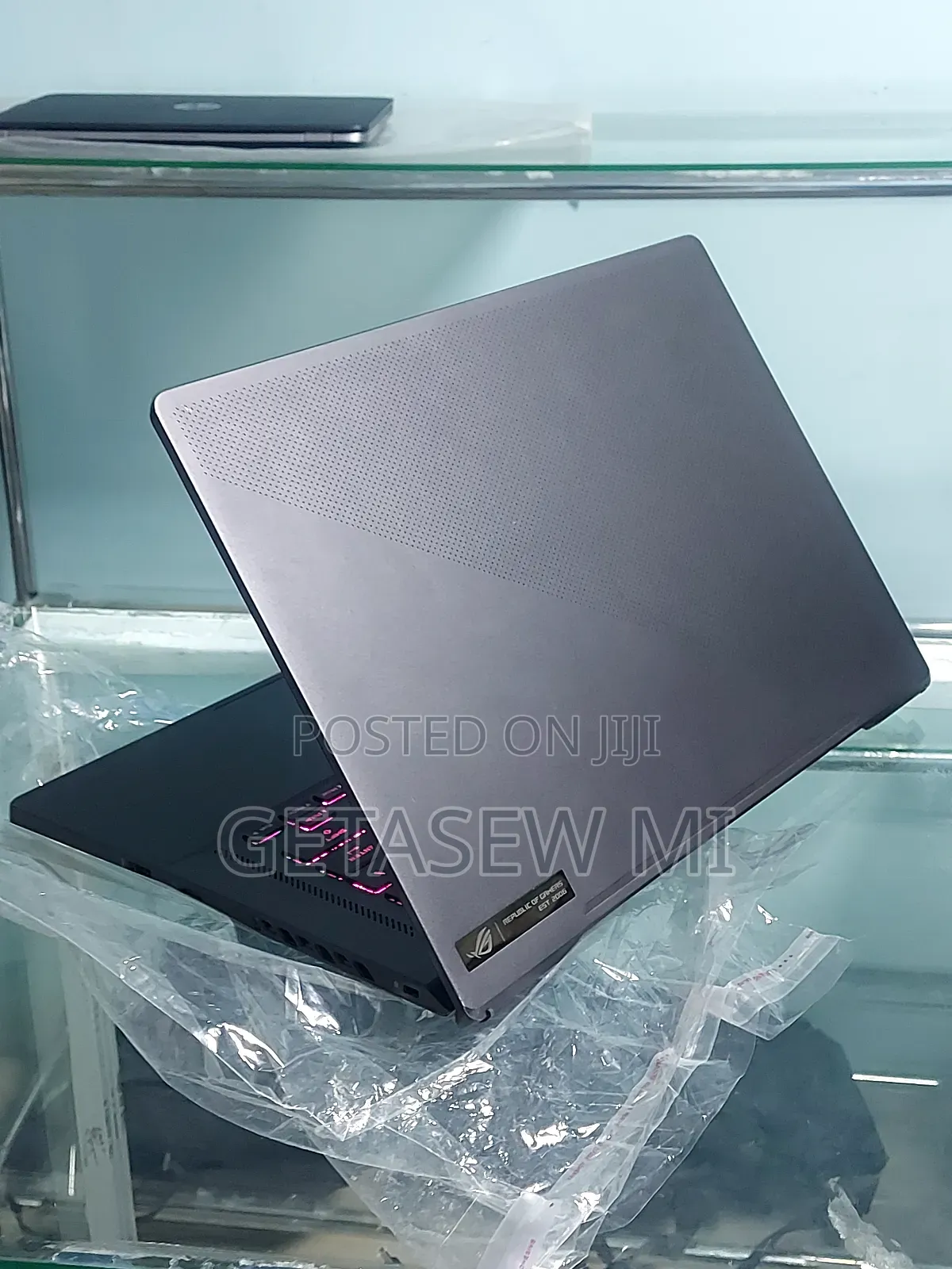 New Laptop Asus ROG Zephyrus G15 16GB Intel Core I7 SSD 512GB