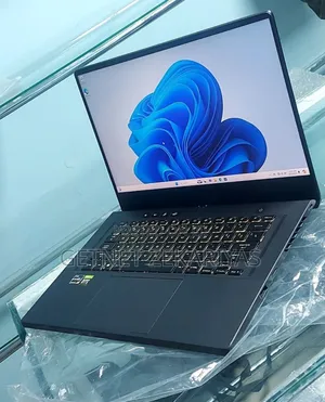 New Laptop Asus ROG Zephyrus G15 16GB Intel Core I7 SSD 512GB