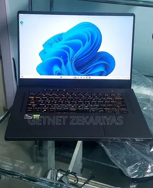 New Laptop Asus ROG Zephyrus G15 16GB Intel Core I7 SSD 512GB