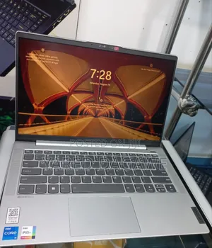New Laptop Lenovo Ideapad 3 8GB Intel Core I5 SSD 512GB