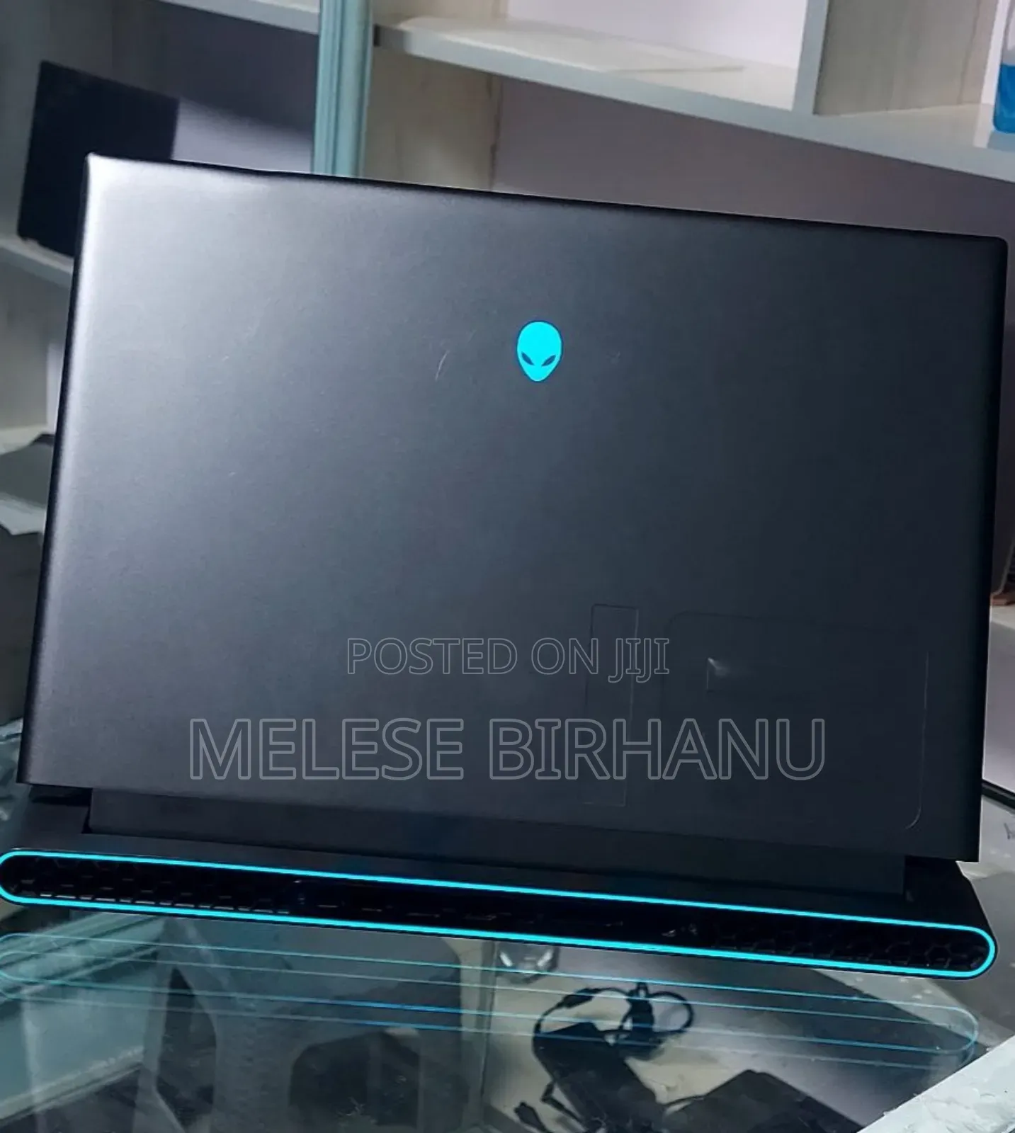 New Laptop Alienware M17x R2 32GB AMD Ryzen 9 SSD 1T