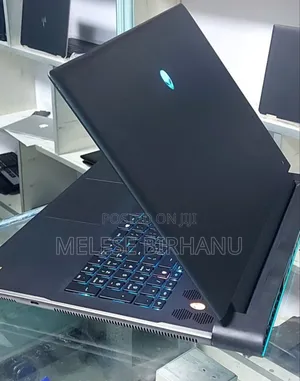 New Laptop Alienware M17x R2 32GB AMD Ryzen 9 SSD 1T