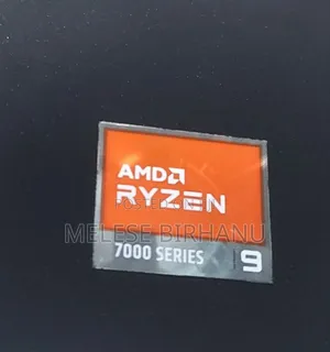 New Laptop Alienware M17x R2 32GB AMD Ryzen 9 SSD 1T