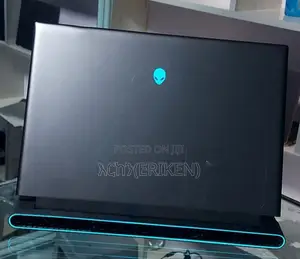 New Laptop Alienware M17x R2 32GB AMD Ryzen 9 SSD 1T
