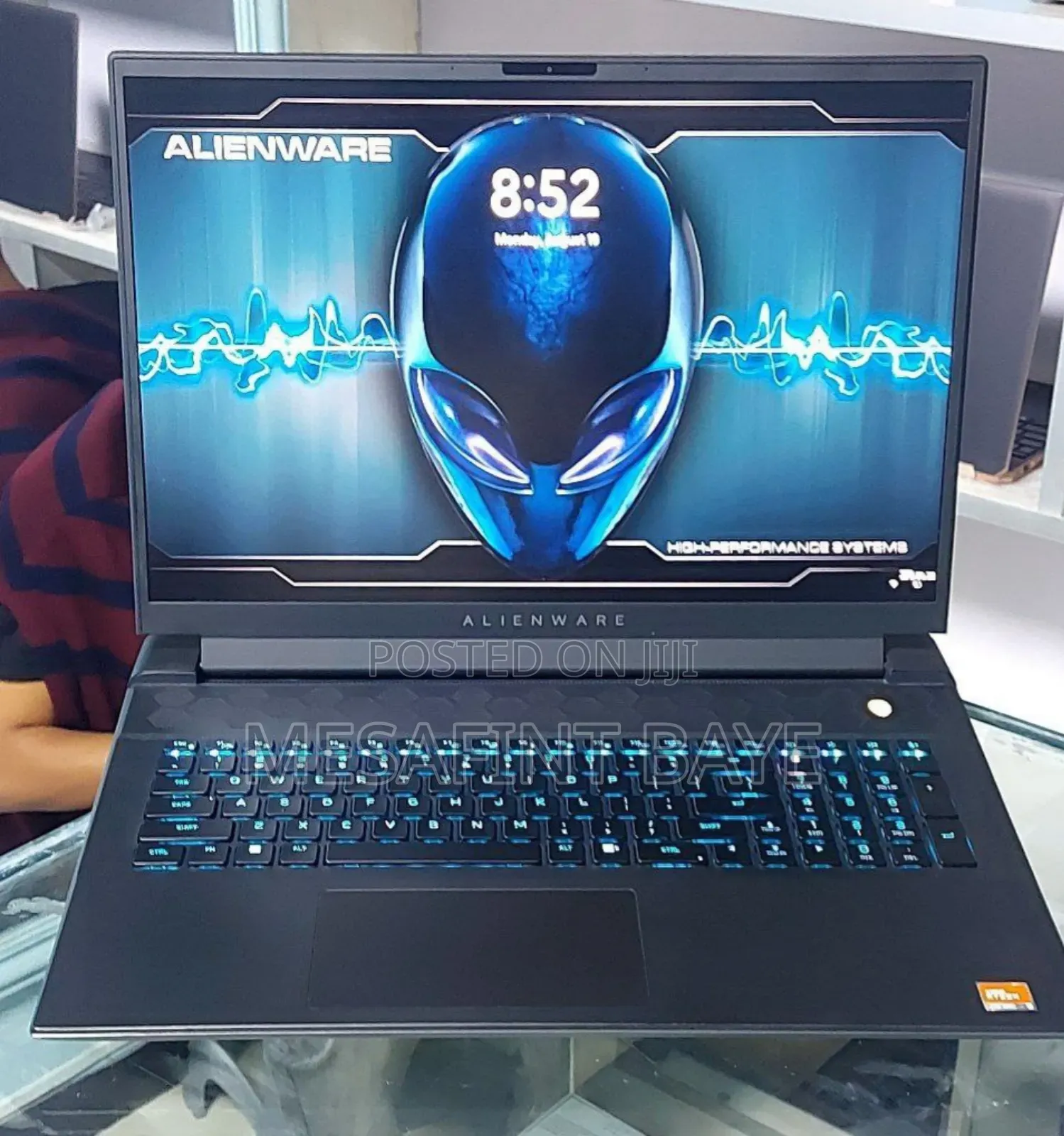 New Laptop Alienware M17x R2 32GB AMD Ryzen 9 SSD 1T