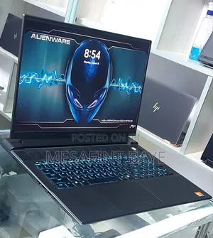 New Laptop Alienware M17x R2 32GB AMD Ryzen 9 SSD 1T