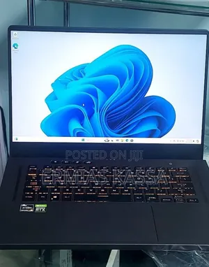 New Laptop Asus ROG Zephyrus G15 16GB Intel Core I7 SSD 512GB