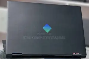 New Laptop HP Omen 15 16GB AMD Ryzen 7 SSD 512GB