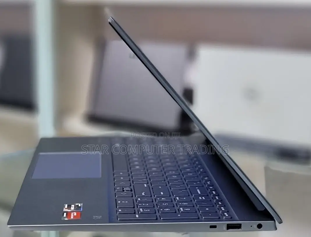 New Laptop HP Pavilion 15 8GB AMD Ryzen 5 SSD 512GB