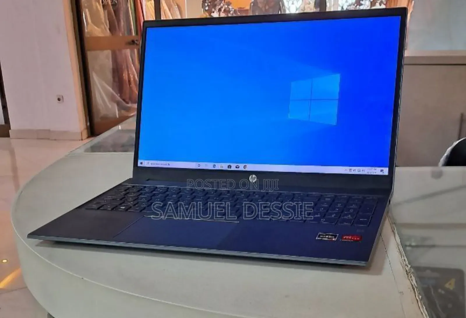 New Laptop HP Pavilion 15 8GB AMD Ryzen 5 SSD 512GB