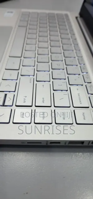 Photo - New Laptop HP Pavilion 15 16GB Intel Core I5 SSD 512GB