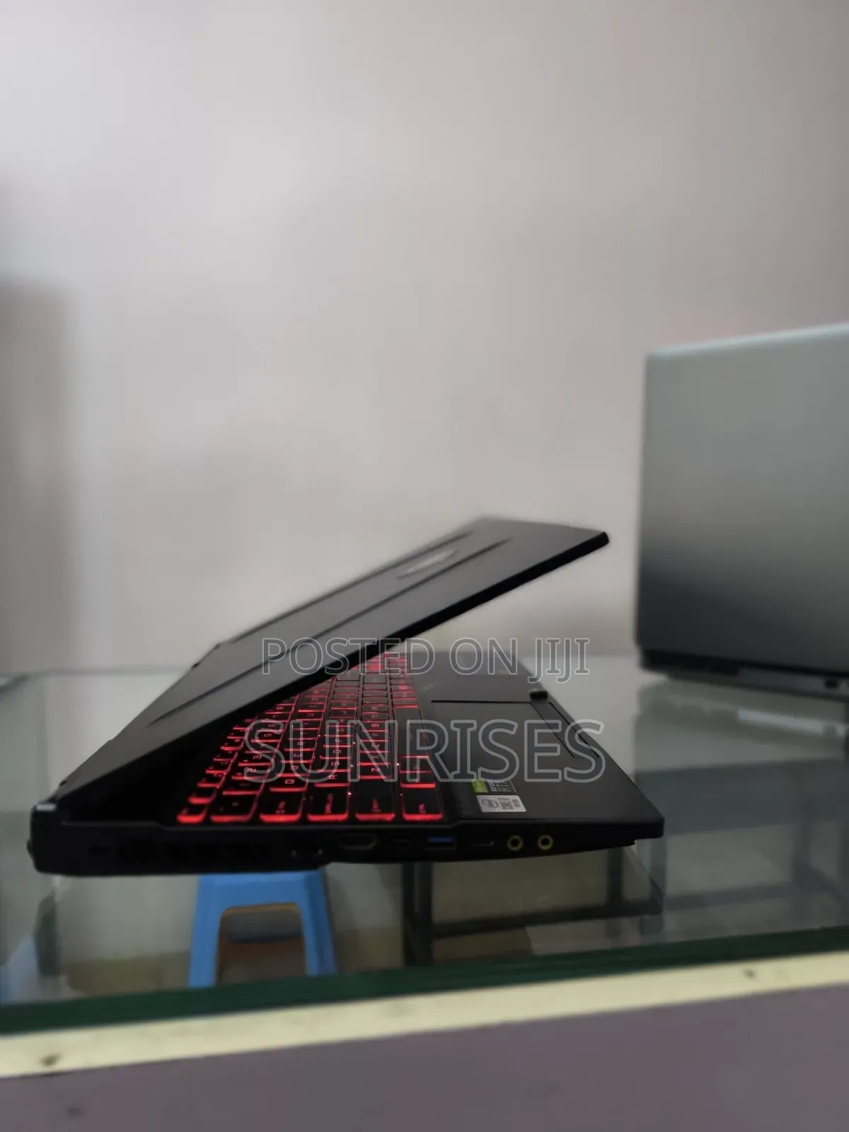 New Laptop MSI GE73 7RC Raider 16GB Intel Core I7 SSD 512GB