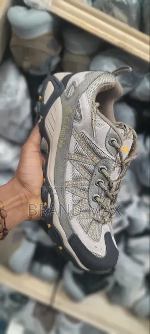 Columbia Waterproof Outdoor Premium Quality