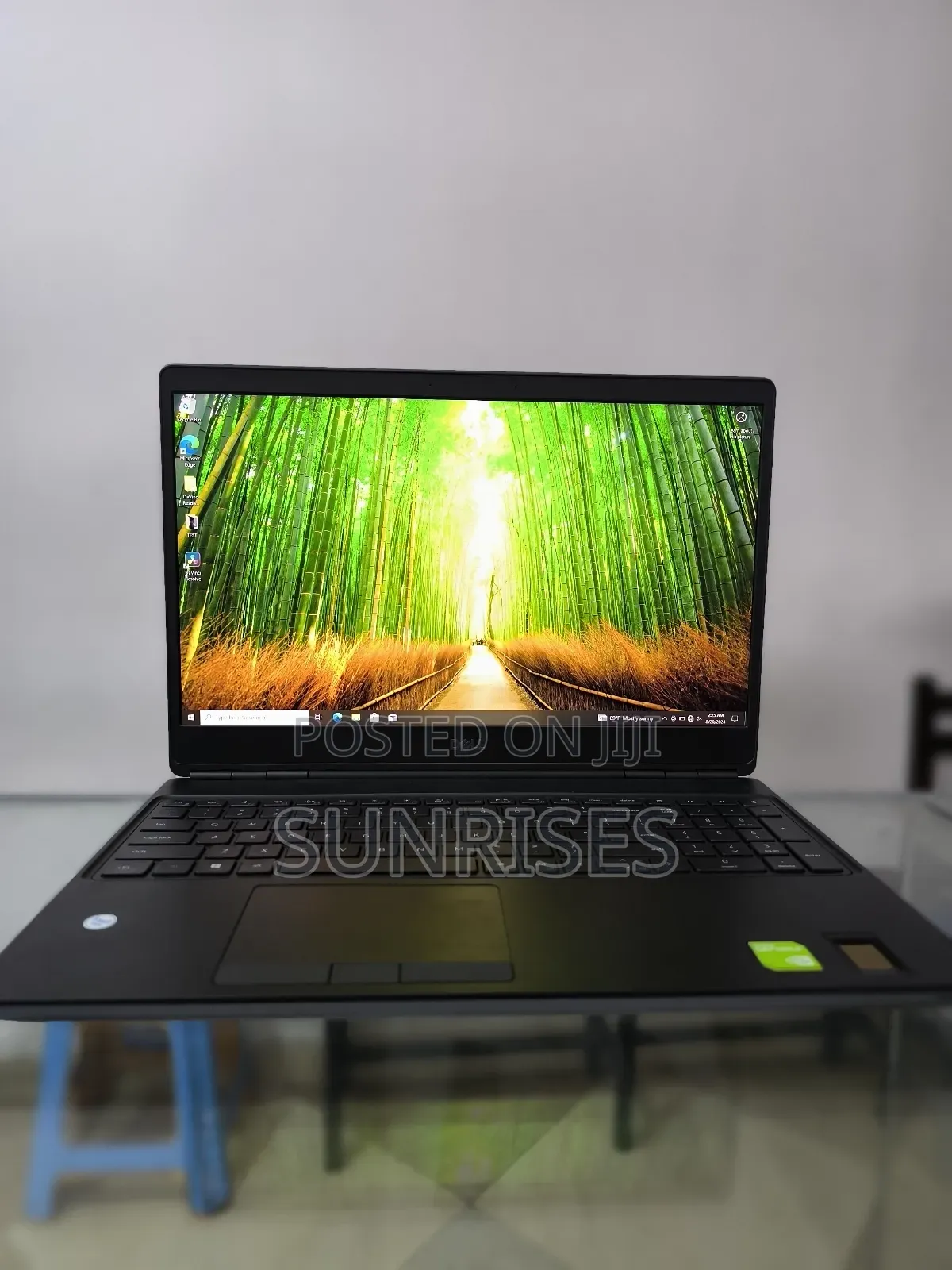 New Laptop Dell Precision 15 7550 16GB Intel Core I7 SSD 512GB