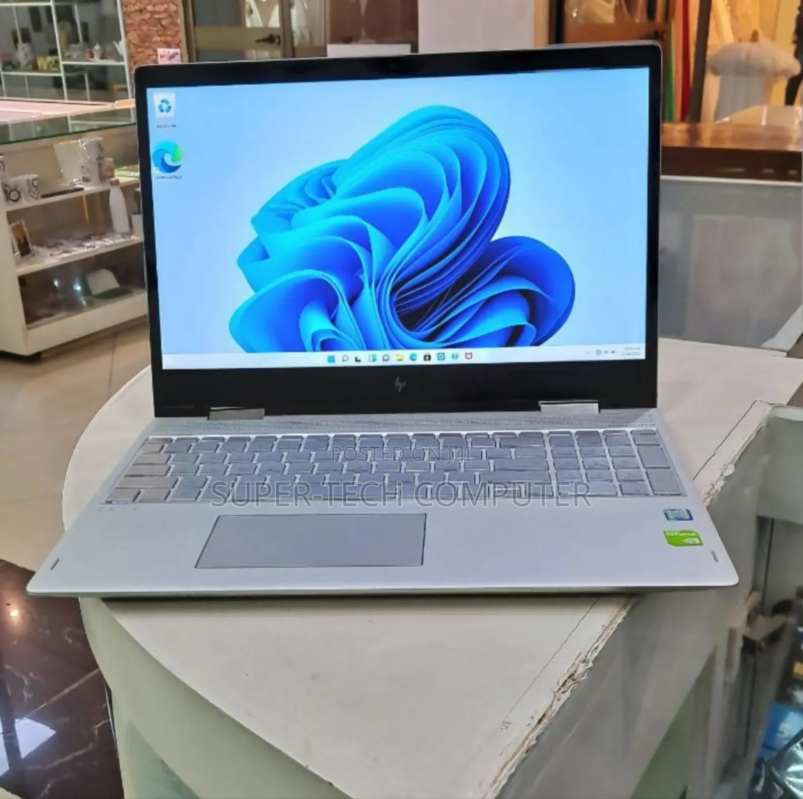 New Laptop HP Envy X360 20GB Intel Core I5 SSD 512GB