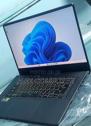 New Laptop Asus ROG Zephyrus G15 16GB Intel Core I7 SSD 512GB