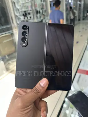 Photo - Samsung Galaxy Z Fold4 256 GB Black