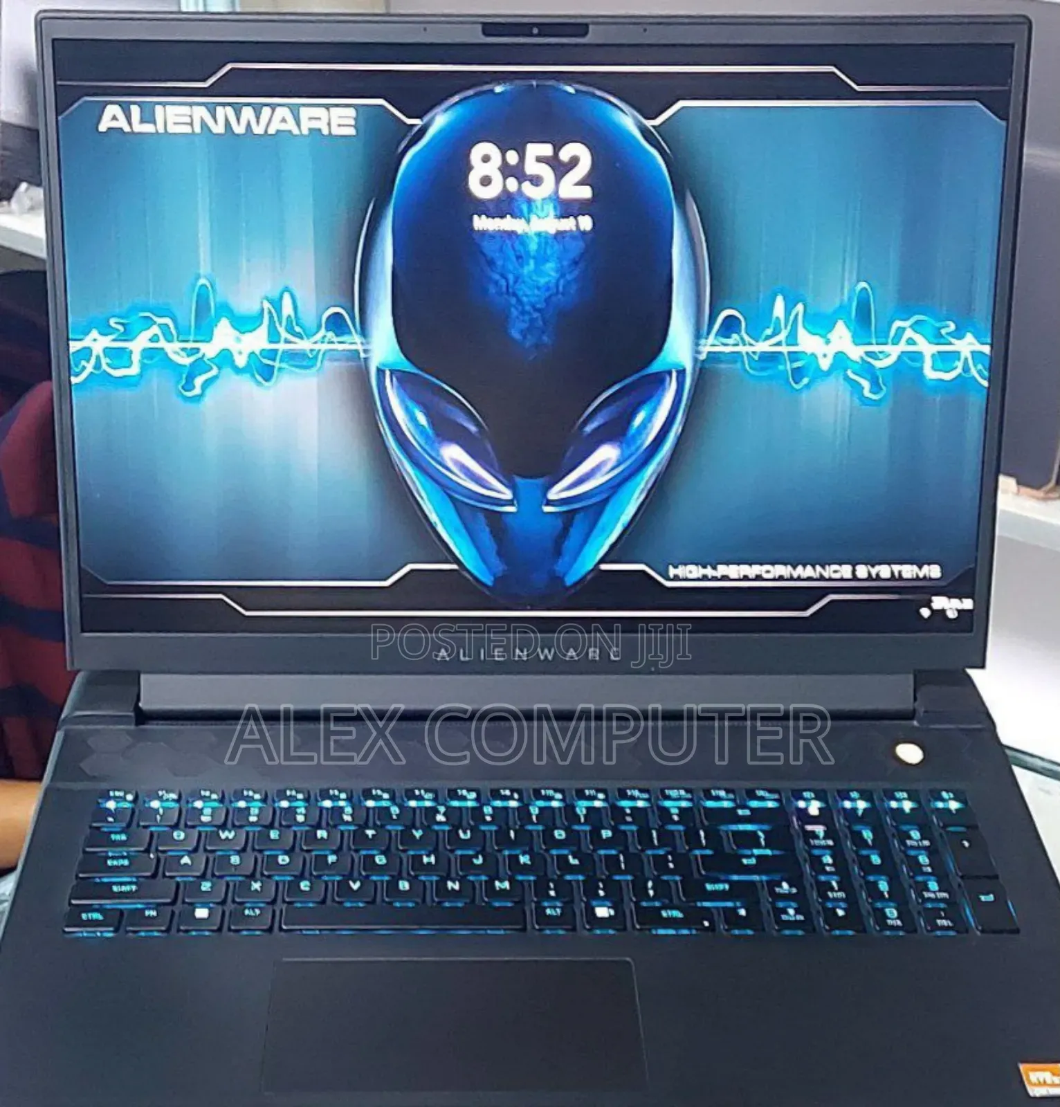 New Laptop Alienware M17x R2 32GB AMD Ryzen 9 SSD 1T