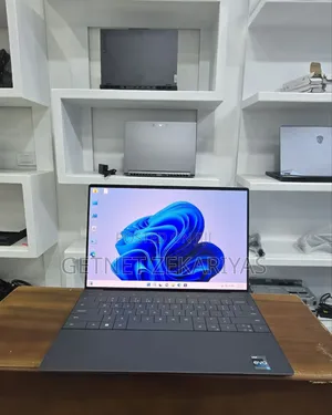 New Laptop Dell XPS 13 32GB Intel Core I7 SSD 1T