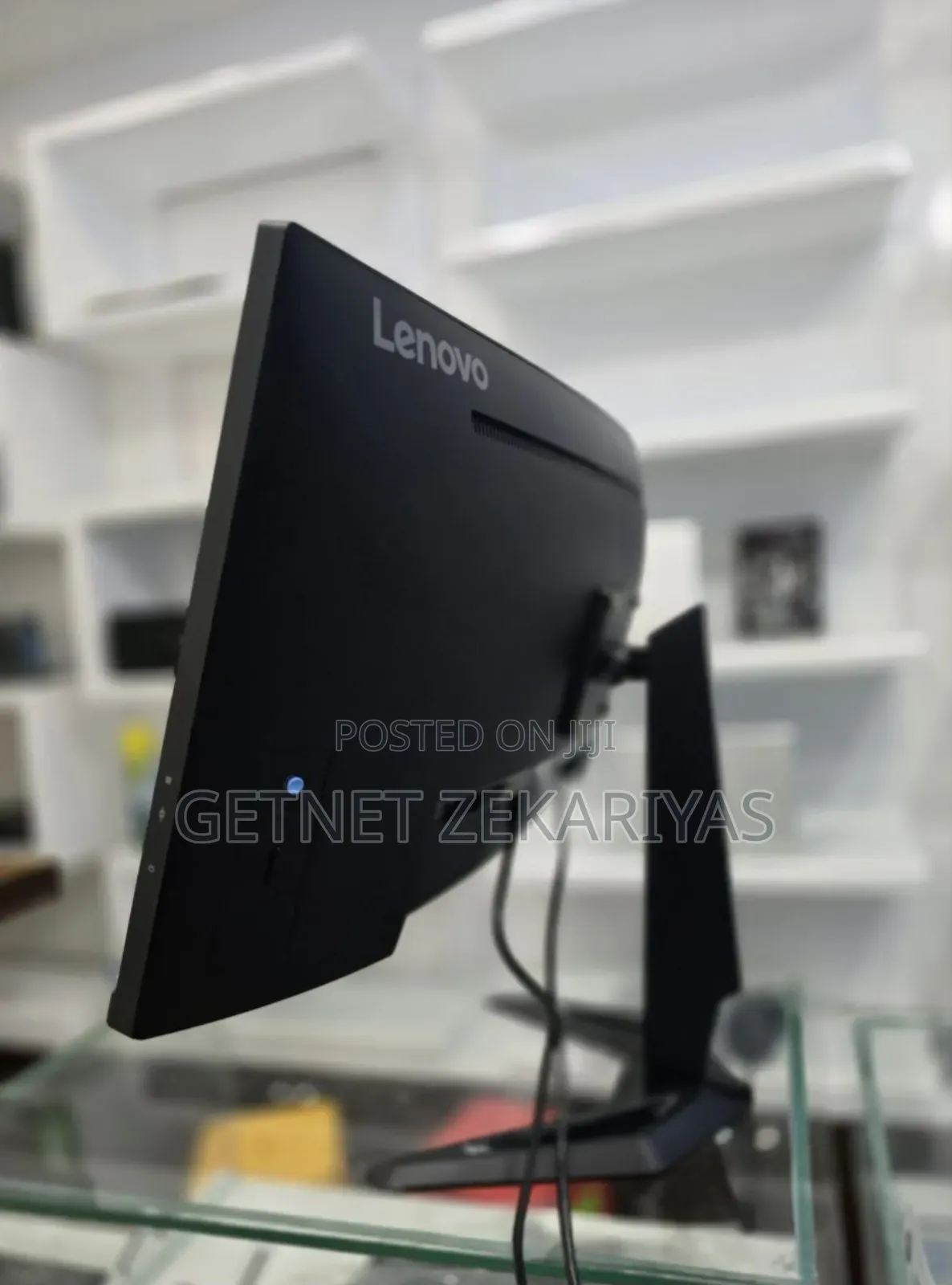 Lenovo Moniter