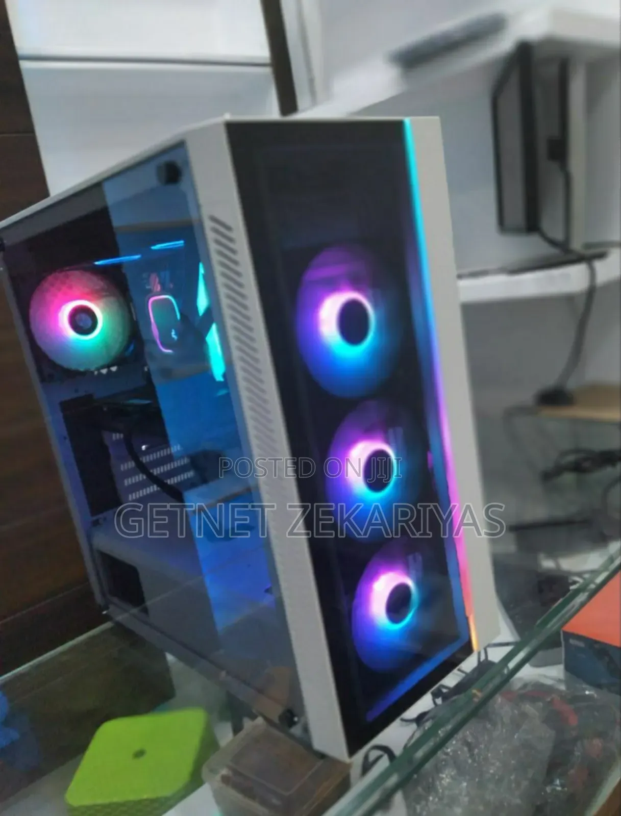 New Desktop Computer 32GB Intel Core I7 SSHD (Hybrid) 1T