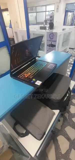 New Laptop MSI Katana 15 16GB Intel Core I7 SSD 1T