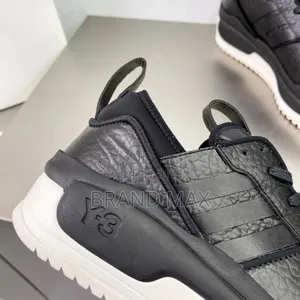 Photo - Adidas Y-3 Premium Quality