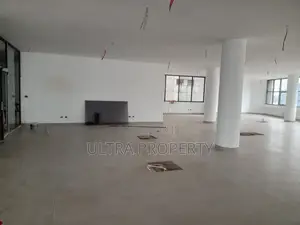 220 SQM Office for Rent