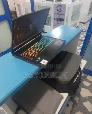 New Laptop MSI Katana 15 16GB Intel Core I7 SSD 1T