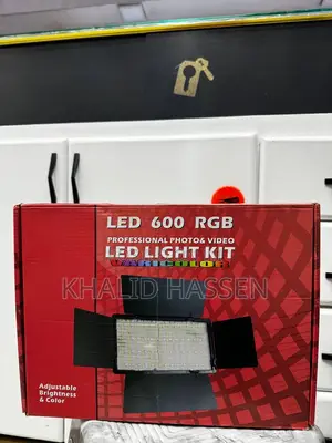Led-U600+ Professional Photo Video Led Light Kit