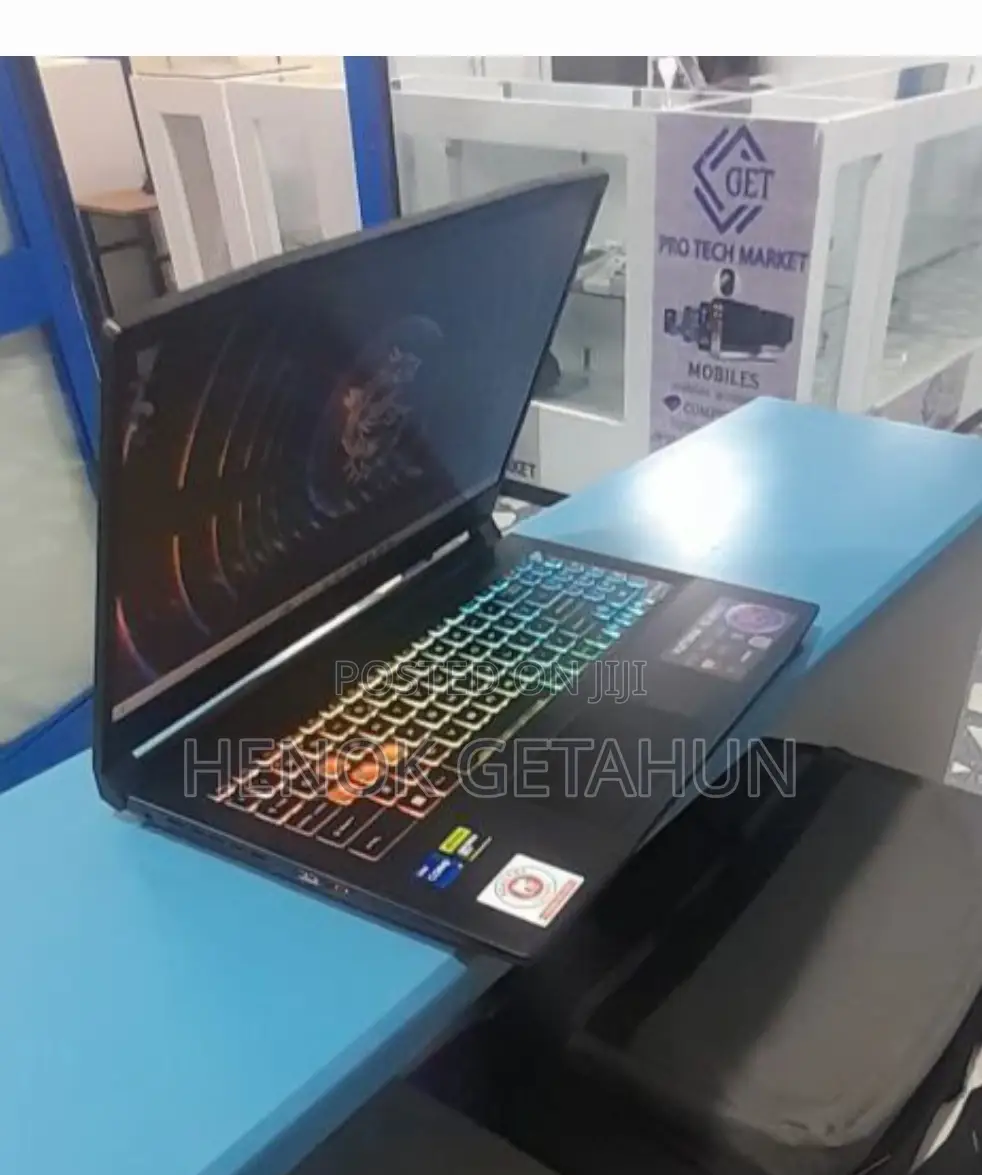 New Laptop MSI Katana 15 16GB Intel Core I7 SSD 1T
