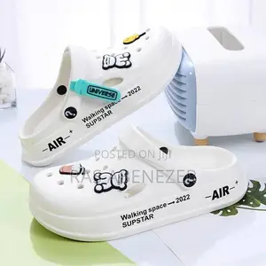 Crocs Unisex, Sandals