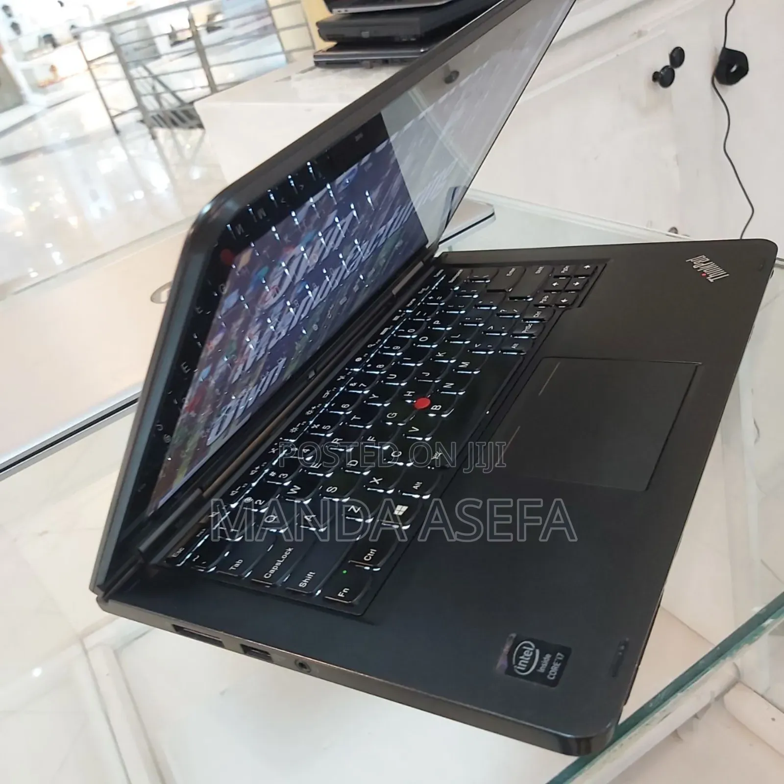 New Laptop Lenovo ThinkPad Yoga 8GB Intel Core I7 SSD 256GB