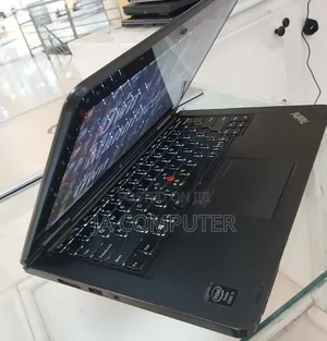 New Laptop Lenovo ThinkPad Yoga 8GB Intel Core I7 SSD 256GB