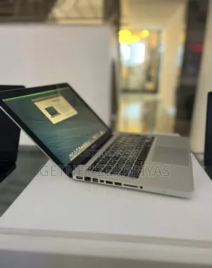 Photo - New Laptop Apple MacBook Pro M1 4GB Intel Core I5 SSD 128GB