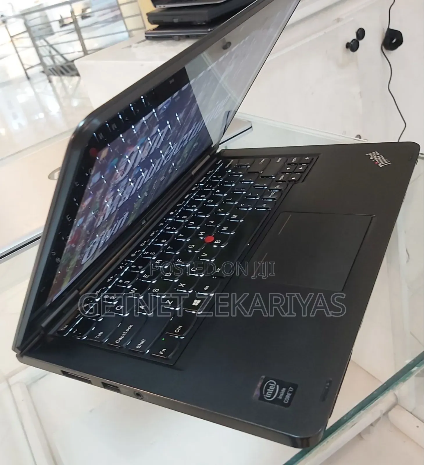 New Laptop Lenovo 8GB Intel Core I7 SSD 256GB