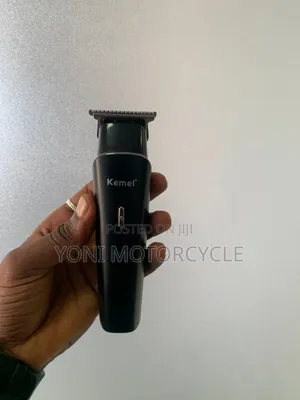 በቻርጅ የሚሰራ ኬሚ የቅርፅ ማሽን